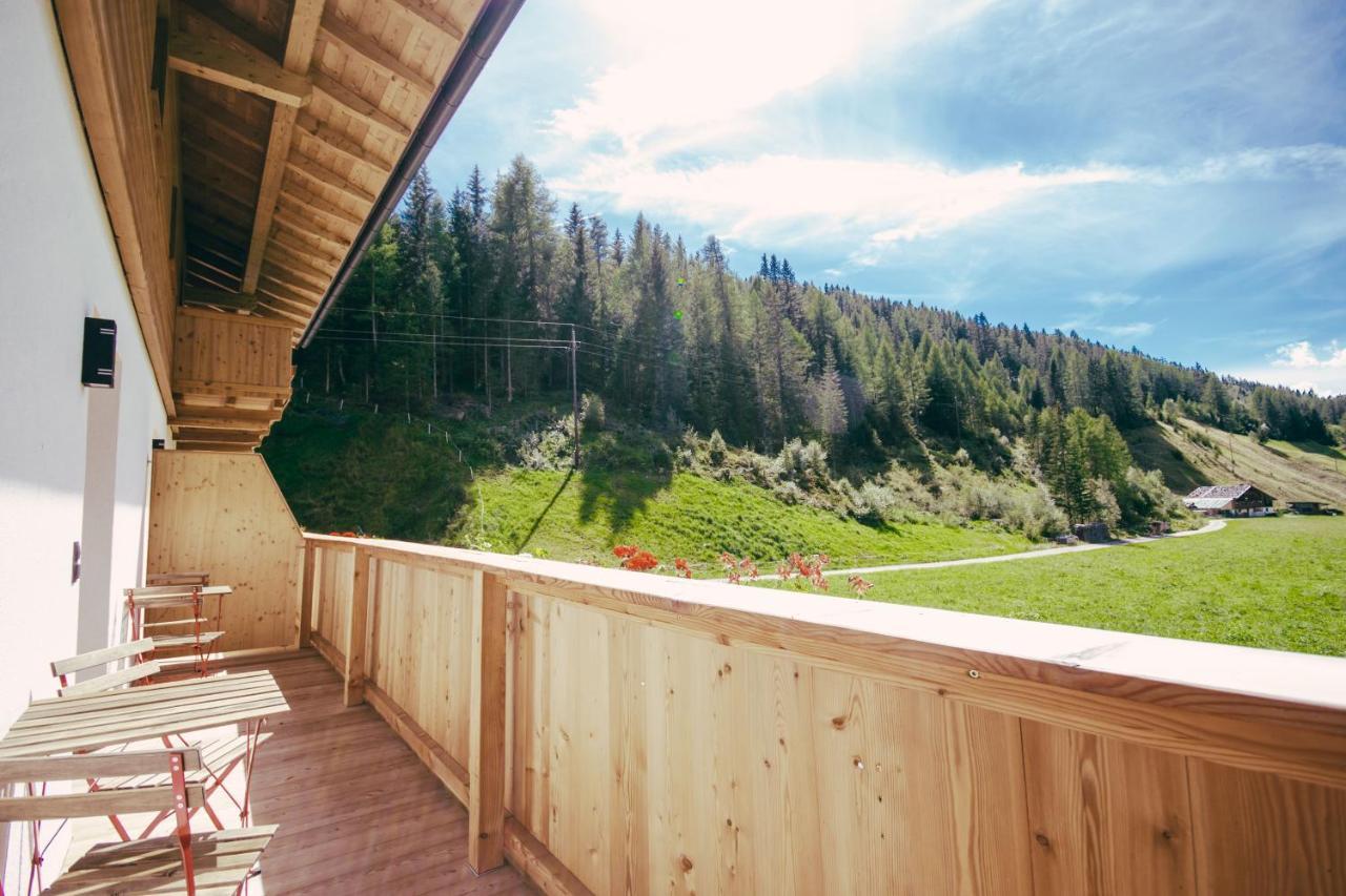 Ferienwohnung Nedererhof - Zimmer Enzian Mit Gemeinschaftskueche Schmirn Exterior foto